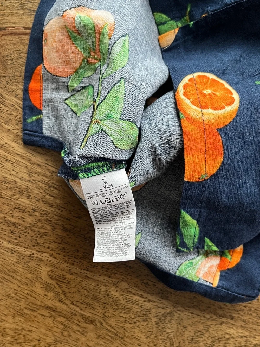 Old Navy Boys 2T Button Down Shirt Tropical FL Naval Orange Fruit Tree Print